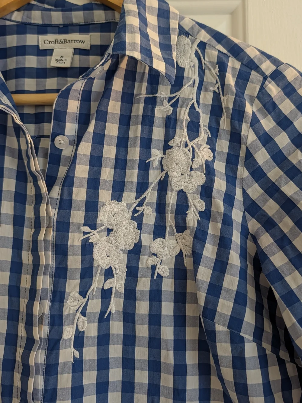 Croft & Barrow Blue Gingham Button-Up Shirt with White Floral Embroidery